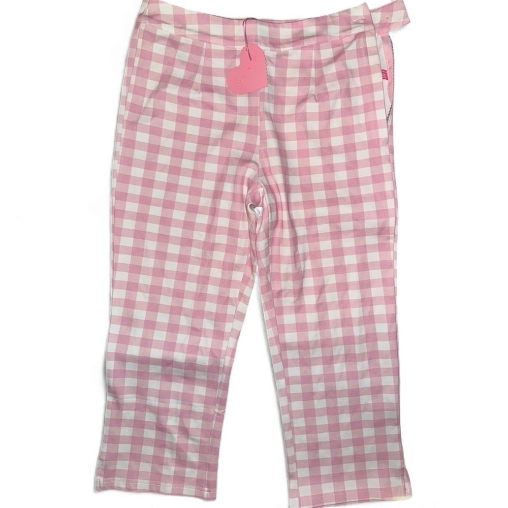 Sugar Thrillz pink and white plaid peddle pusher medium with flower button nwt